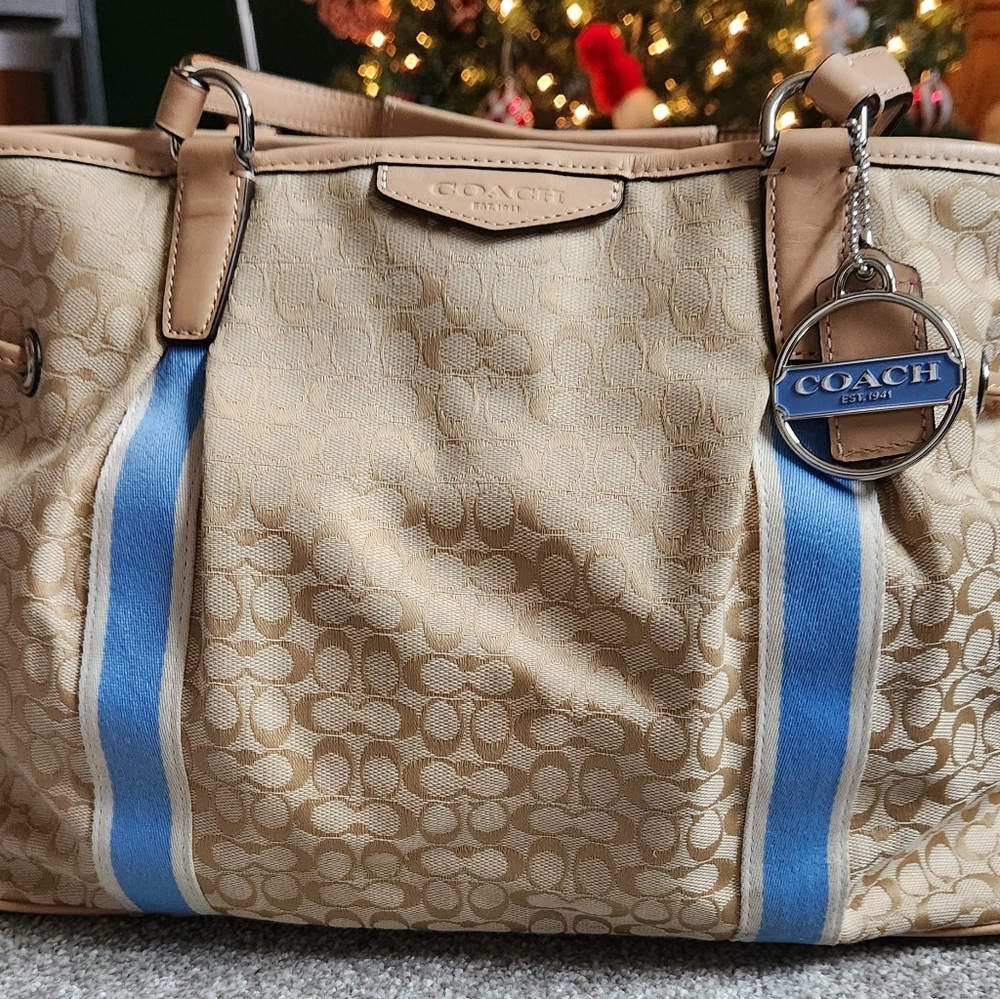 Coach purse